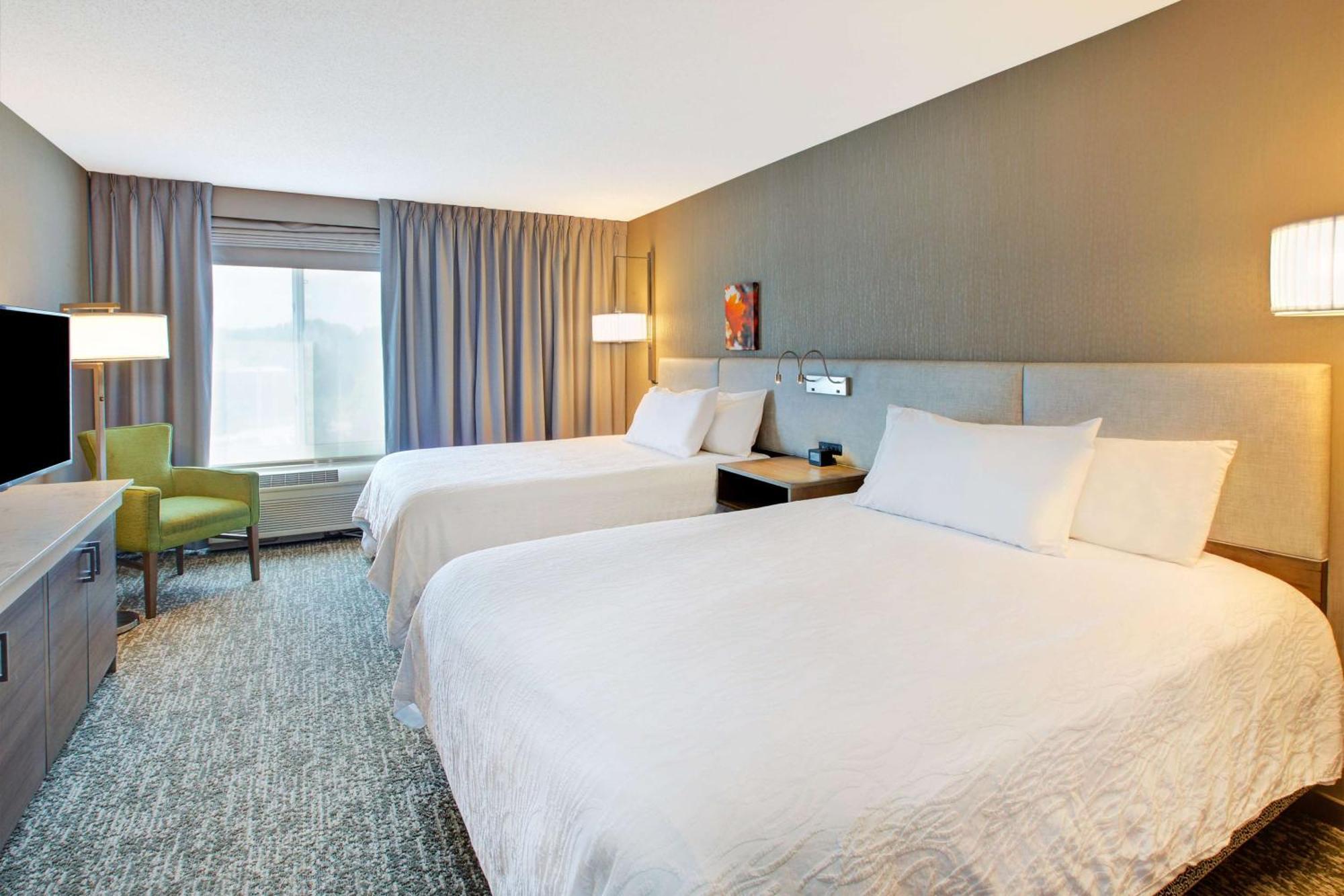 Hilton Garden Inn Честертон Екстер'єр фото