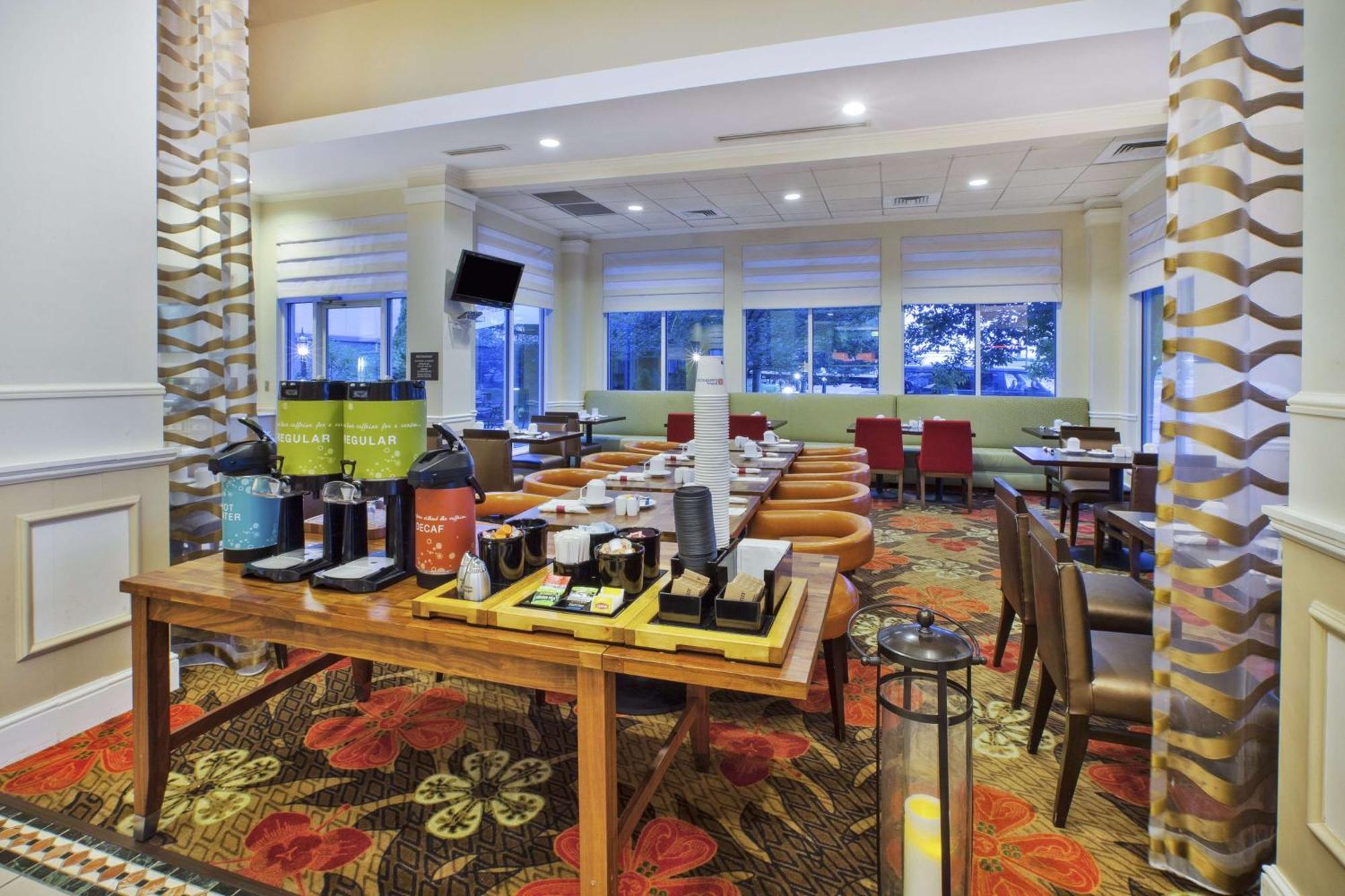 Hilton Garden Inn Честертон Екстер'єр фото
