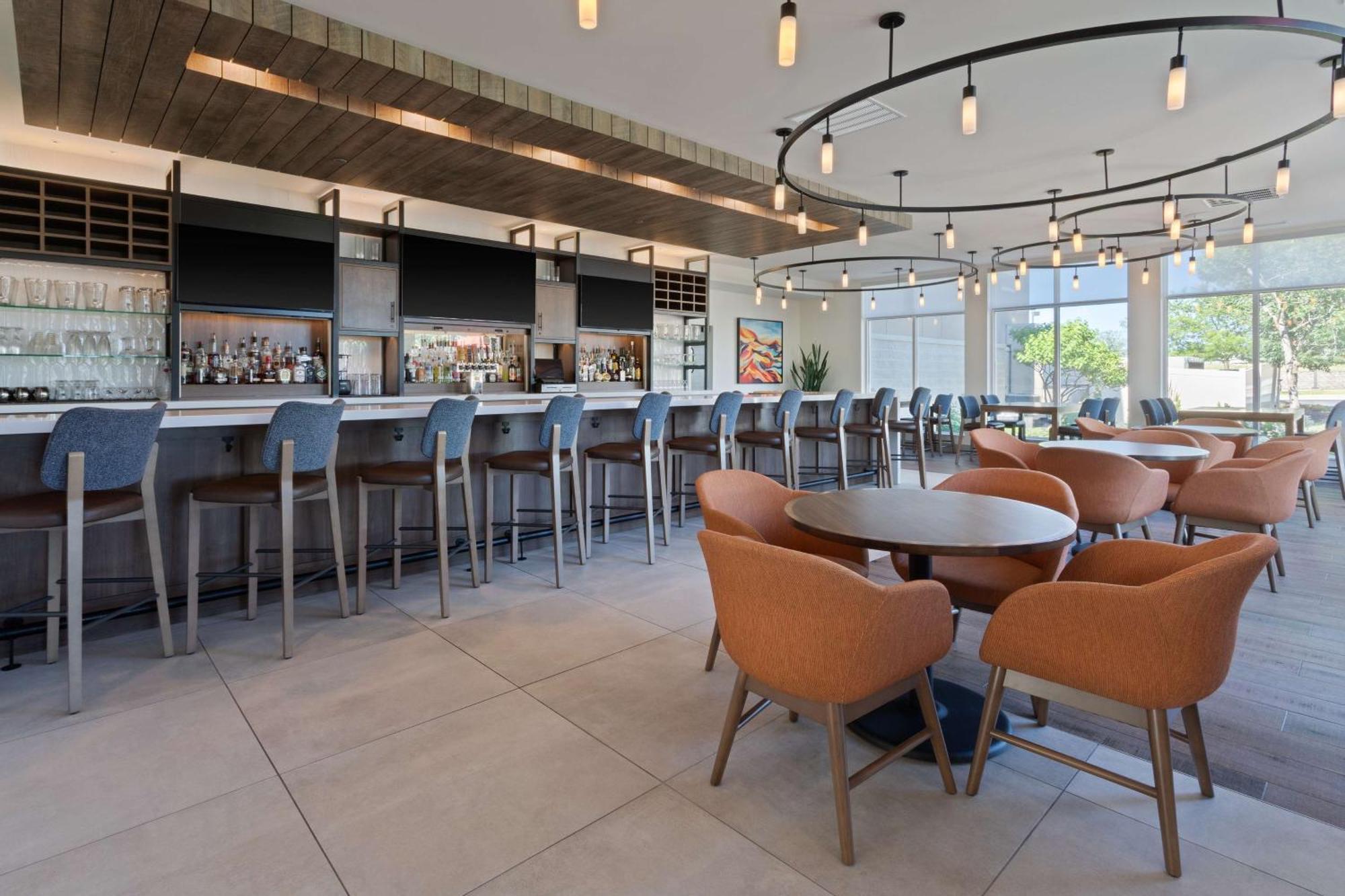 Hilton Garden Inn Честертон Екстер'єр фото
