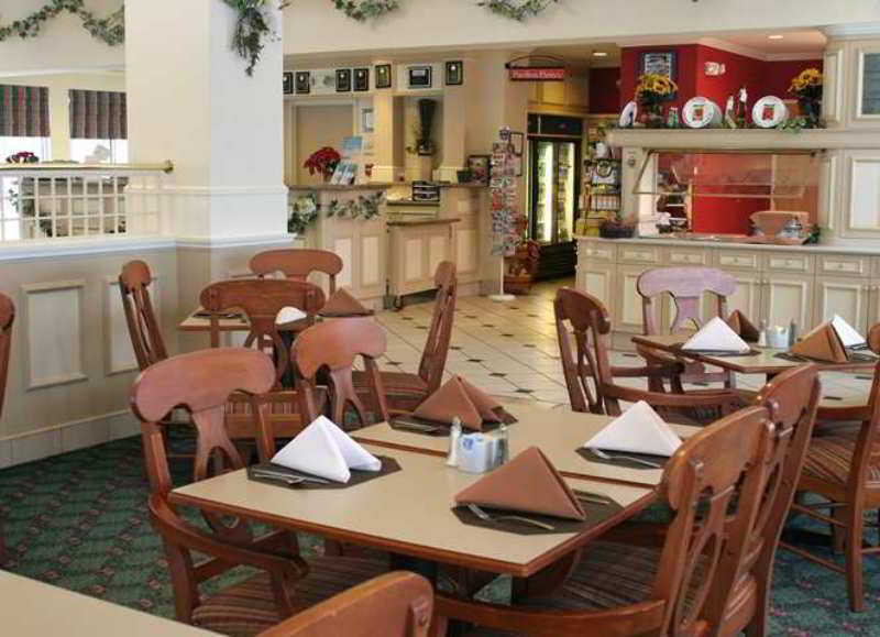 Hilton Garden Inn Честертон Ресторан фото